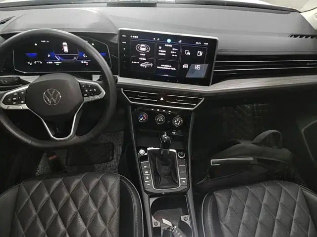Volkswagen Sagitar — Фото автомобиля 9