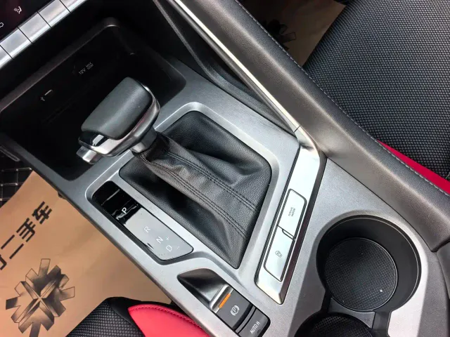 Changan CS35 Plus — Фото автомобиля 12