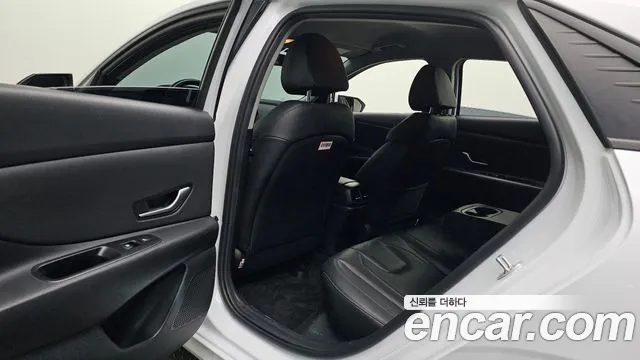 Hyundai Avante CN7 — Фото автомобиля 26