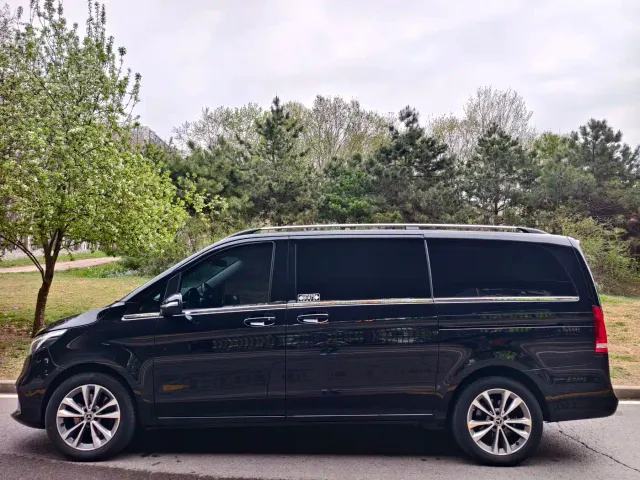Mercedes-Benz V-Class — Фото автомобиля 7