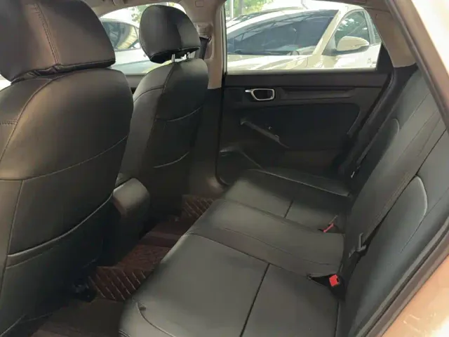 Honda Civic — Фото автомобиля 9
