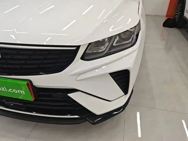 Geely Binyue — Фото автомобиля 23