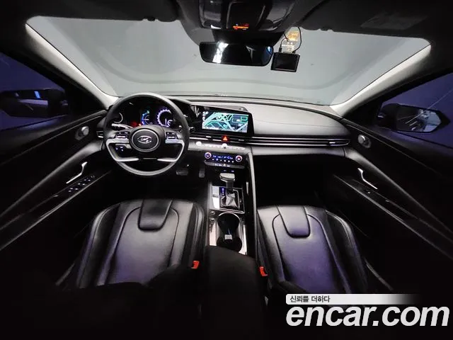 Hyundai Avante CN7 — Фото автомобиля 7