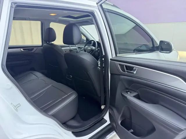 Haval M6 — Фото автомобиля 20