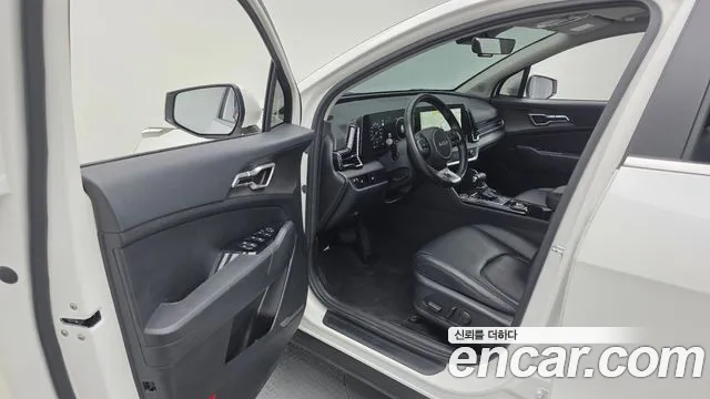 Kia Sportage Sportage 5-е поколение Дизель 2.0 2WD — Фото автомобиля 10