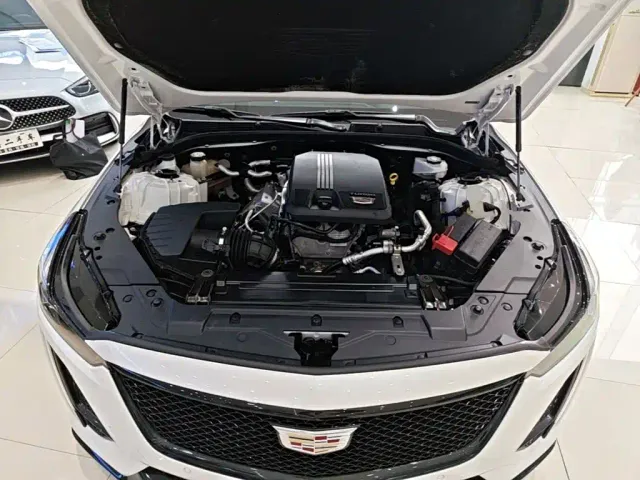 Cadillac CT5 — Фото автомобиля 19