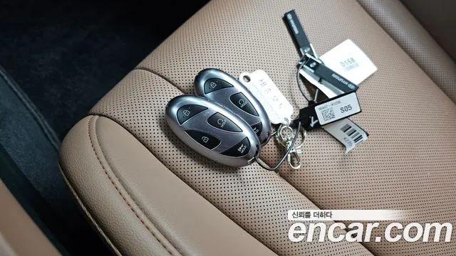 Hyundai Grandeur GN7 — Фото автомобиля 16
