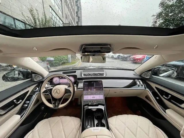 Mercedes-Benz Maybach S-Class — Фото автомобиля 17