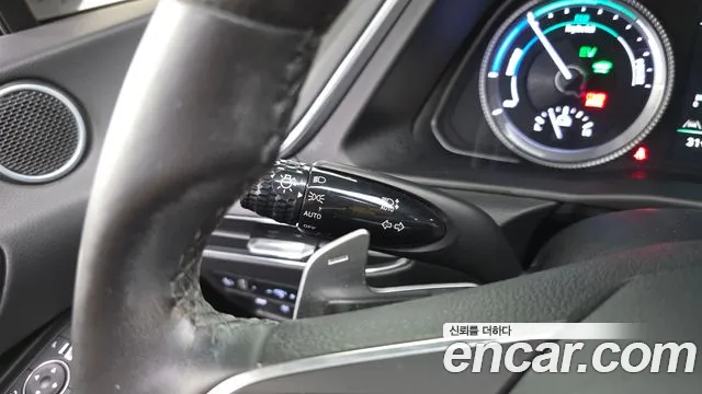 Hyundai Sonata — Фото автомобиля 22