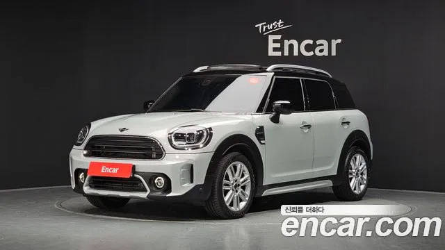 Фотография автомобиля — MINI Countryman