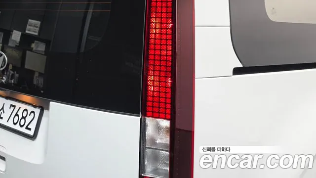Hyundai Staria — Фото автомобиля 8