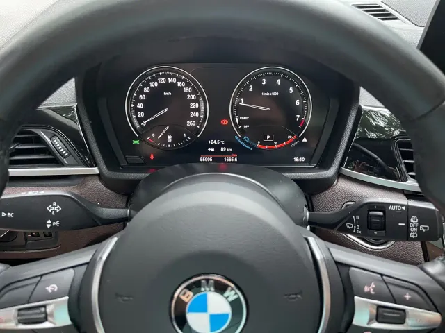 BMW X1 — Фото автомобиля 9