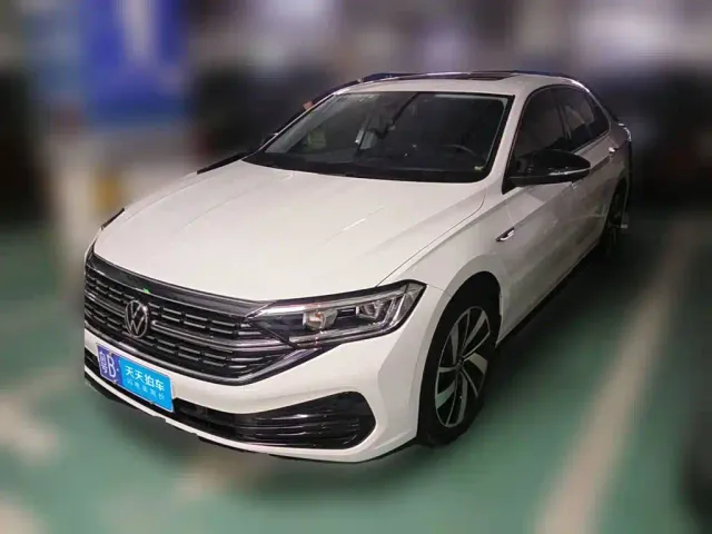 Фотография автомобиля — Volkswagen Sagitar
