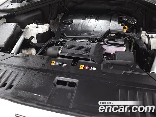 Genesis GV80 — Фото автомобиля 19