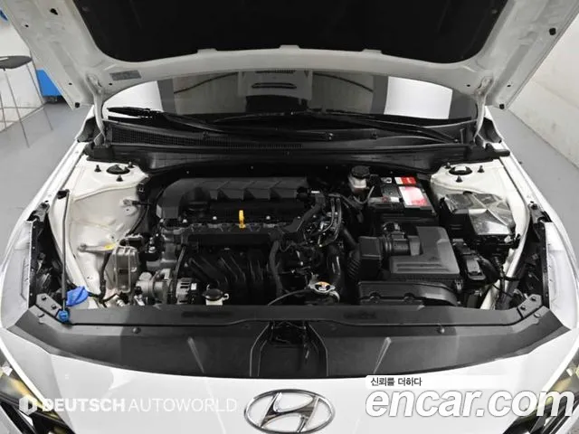 Hyundai AVANTE Avante (CN7) — Фото автомобиля 6