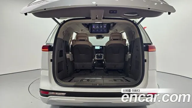 Kia Canival Carnival 4 поколение Бензин 7 мест Hi-Limousine — Фото автомобиля 20