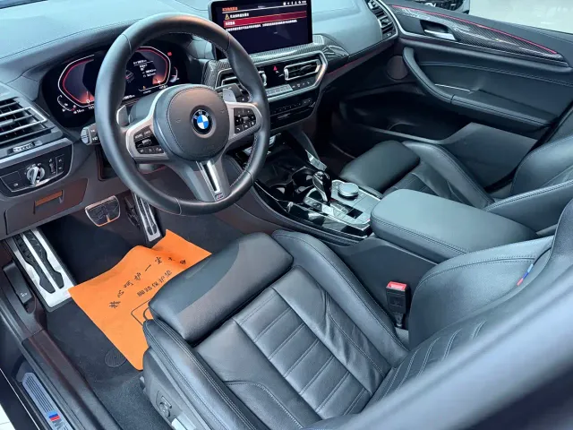 BMW X4 M40i — Фото автомобиля 5