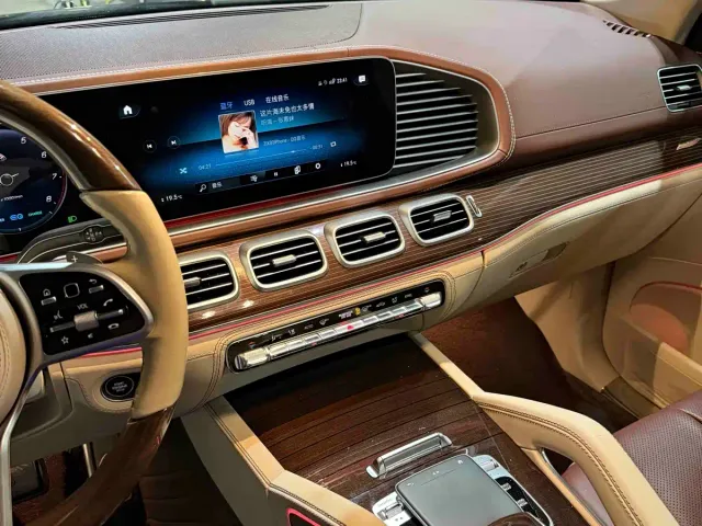 Mercedes-Benz Maybach GLS — Фото автомобиля 12