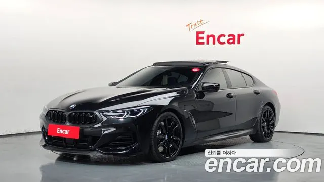 Фотография автомобиля — BMW 8 Series G15