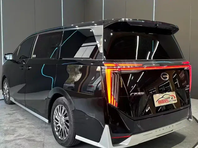 GAC Trumpchi M8 — Фото автомобиля 8