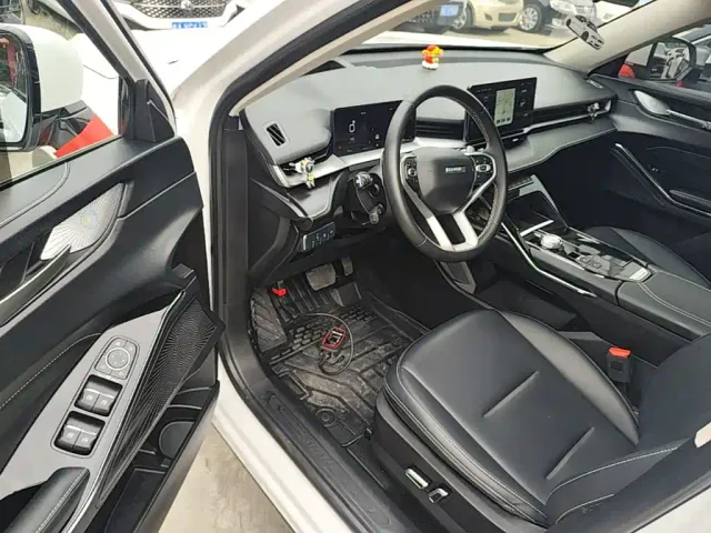 Haval H6 — Фото автомобиля 15