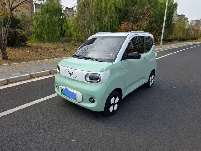 Фотография автомобиля — Wuling Hongguang Mini EV