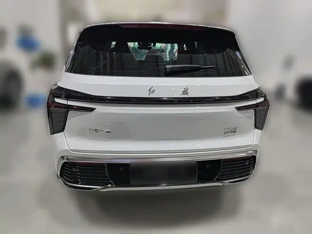 Hongqi HS3 — Фото автомобиля 7