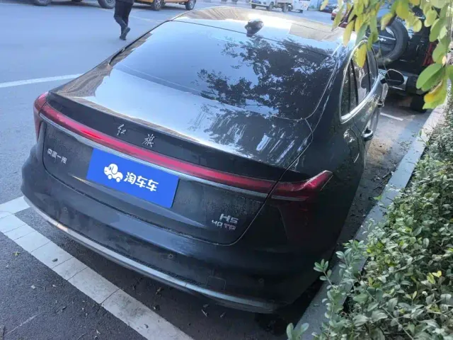 Hongqi H5 — Фото автомобиля 3
