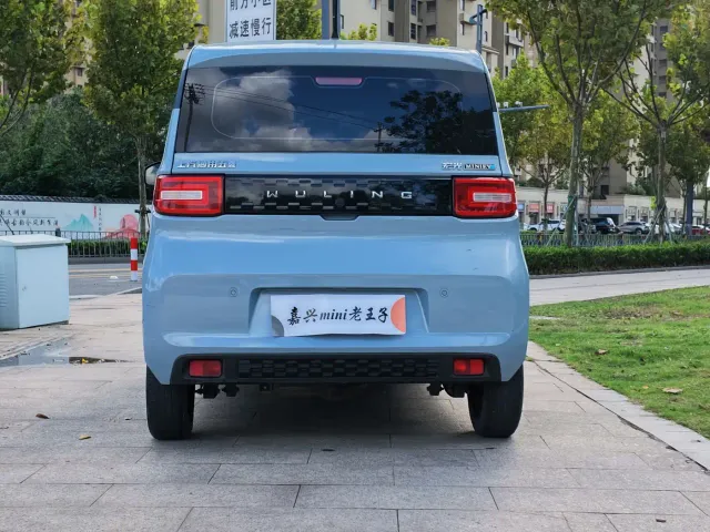 Wuling Hongguang Mini EV — Фото автомобиля 5