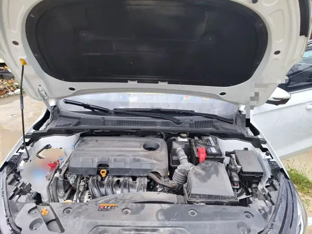 Geely Emgrand — Фото автомобиля 10