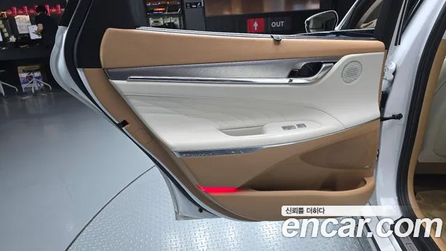 Hyundai Grandeur (New) Hybrid — Фото автомобиля 14