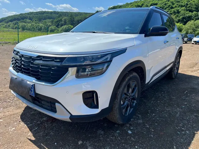 Фотография автомобиля — Kia Seltos