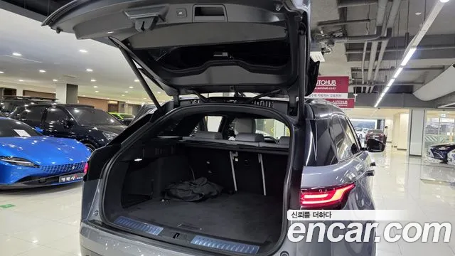 Land Rover Range Rover Velar — Фото автомобиля 8