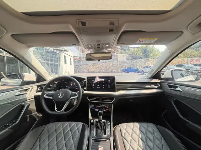 Volkswagen Sagitar 2024 300TSI DSG Surpass Edition — Фото автомобиля 8