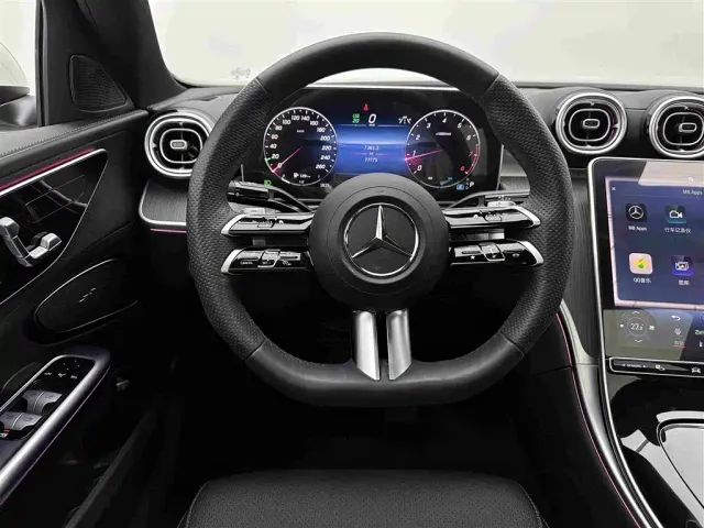Mercedes-Benz C-Class — Фото автомобиля 9