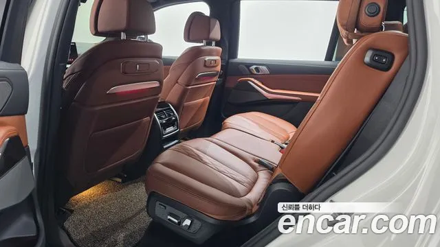 BMW X7 G07 — Фото автомобиля 28