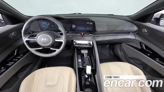 Hyundai Avante CN7 — Фото автомобиля 10