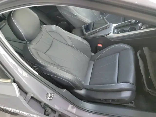 Volkswagen Passat — Фото автомобиля 19
