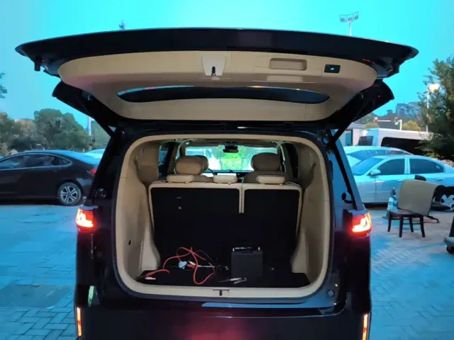 Voyah Auto Voyah Dreamer 2024 PHEV Ultra Long Range Premium Edition — Фото автомобиля 18