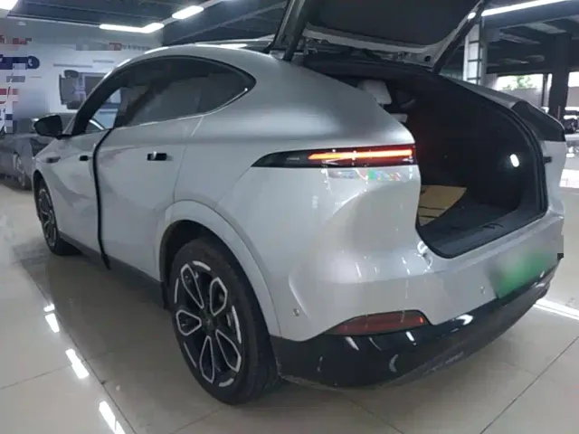Xpeng G6 — Фото автомобиля 4