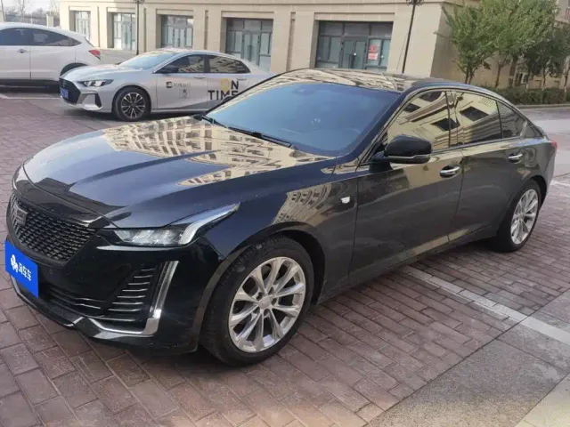 Фотография автомобиля — Cadillac CT5