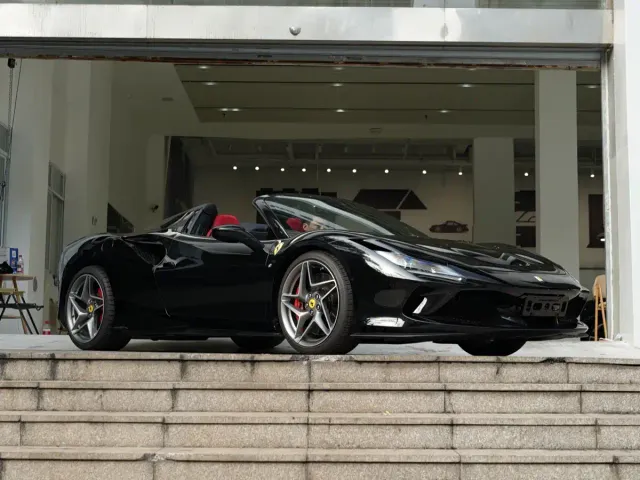 Ferrari F8 — Фото автомобиля 6