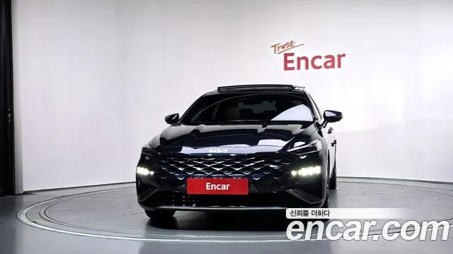 Kia K8 Hybrid — Фото автомобиля 3