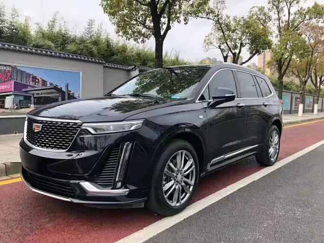 Cadillac XT6 — Фото автомобиля 2