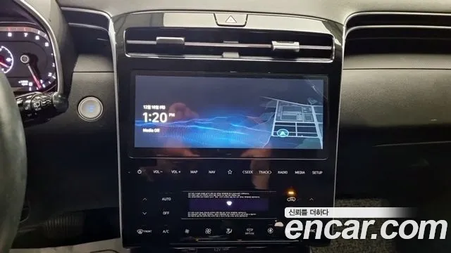 Hyundai Tucson Tucson (NX4) Бензин 1.6 турбо 2WD — Фото автомобиля 11