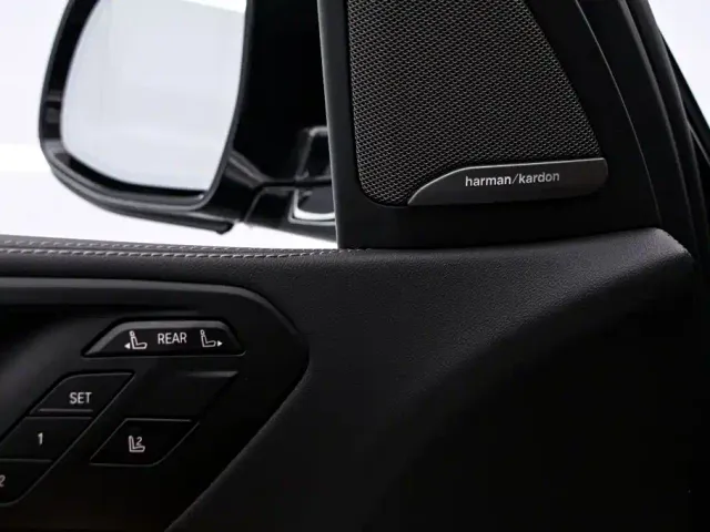 BMW X7 — Фото автомобиля 13