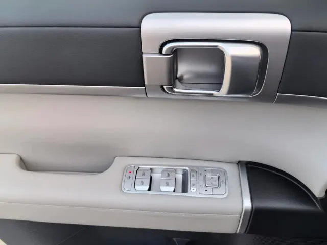 BYD FangChengBao Titanium 7 — Фото автомобиля 11
