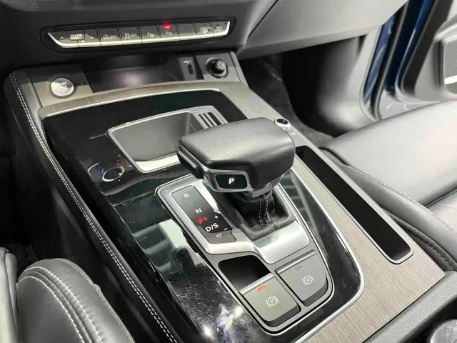 Audi Q5L — Фото автомобиля 14