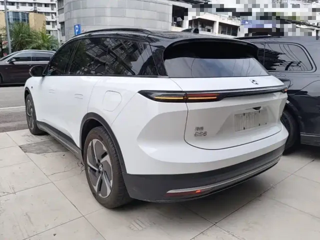 Nio ES6 — Фото автомобиля 4