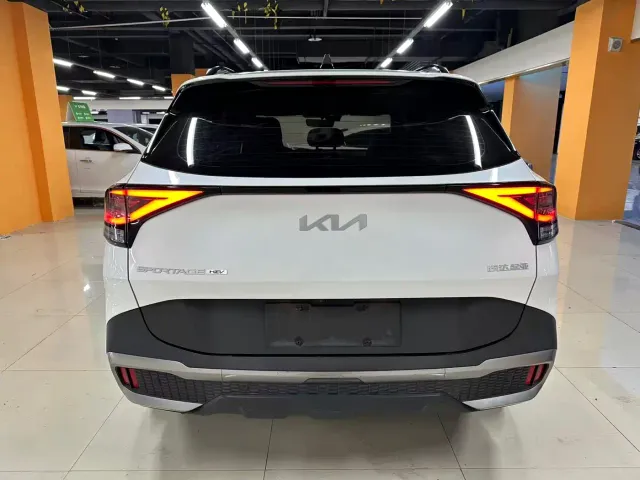 Kia Sportage — Фото автомобиля 7